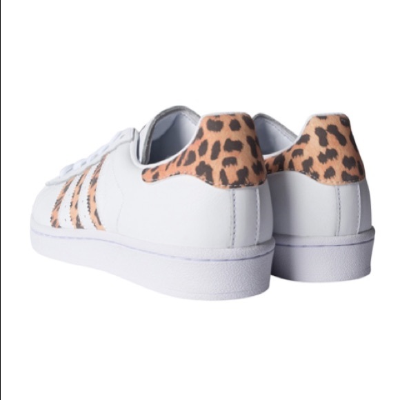 Cheetah ADIDAS Superstar ⭐️ - Picture 5 of 5